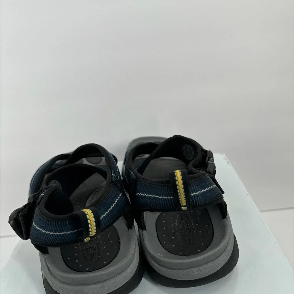 KEEN Newport H-2 Sandals Mens US9